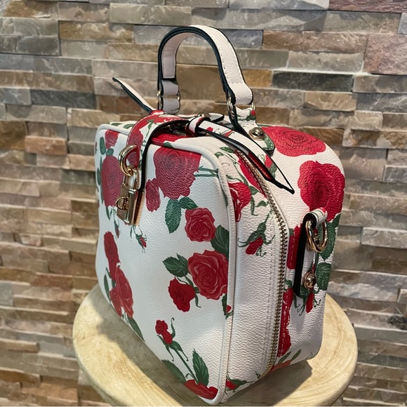 Small women’s handbag “Roses” - Picture 3 of 9